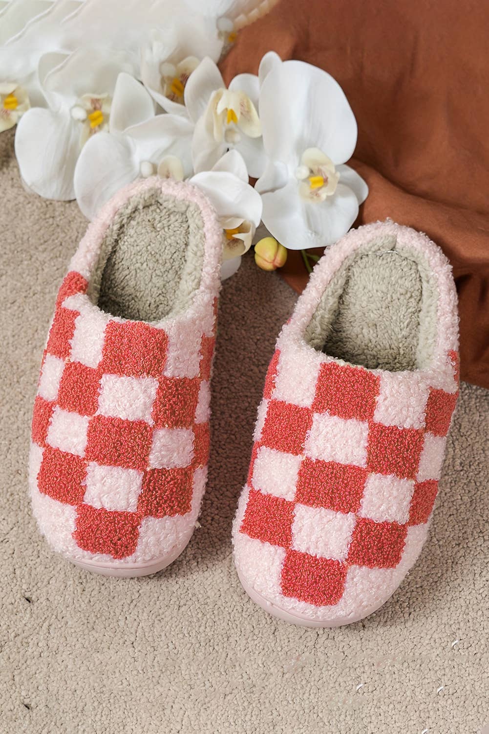 Checkered Print Fuzzy Slippers