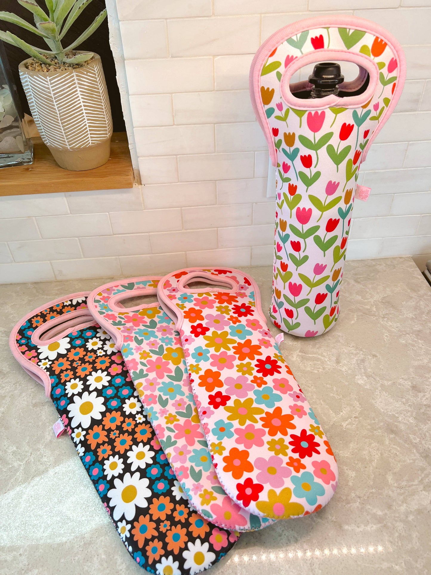 Insulated Wine Bag / Gift Tote - Tulips