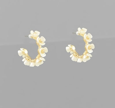 20mm Pearl Flower Stud Hoops