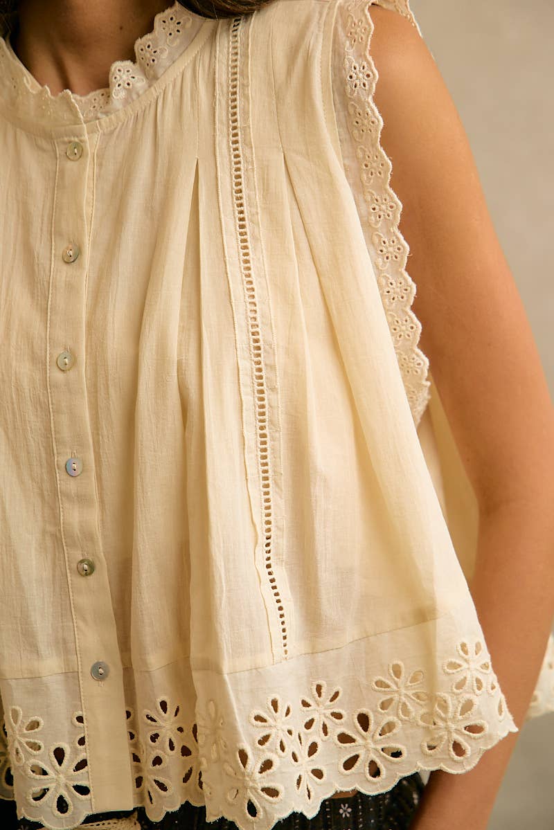 Button Up Front Pleated Sleeveless Blouse Top