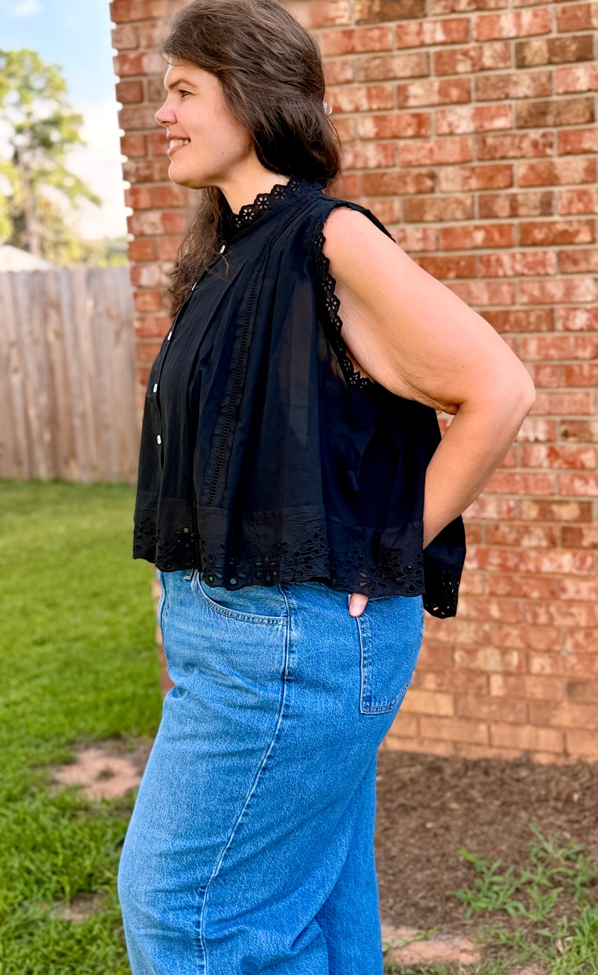 Button Up Front Pleated Sleeveless Blouse Top
