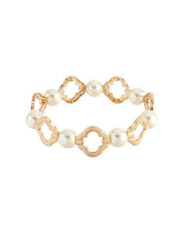 Open Clover & Pearl Bracelet