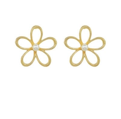 Flower w/ Pearl Earrings