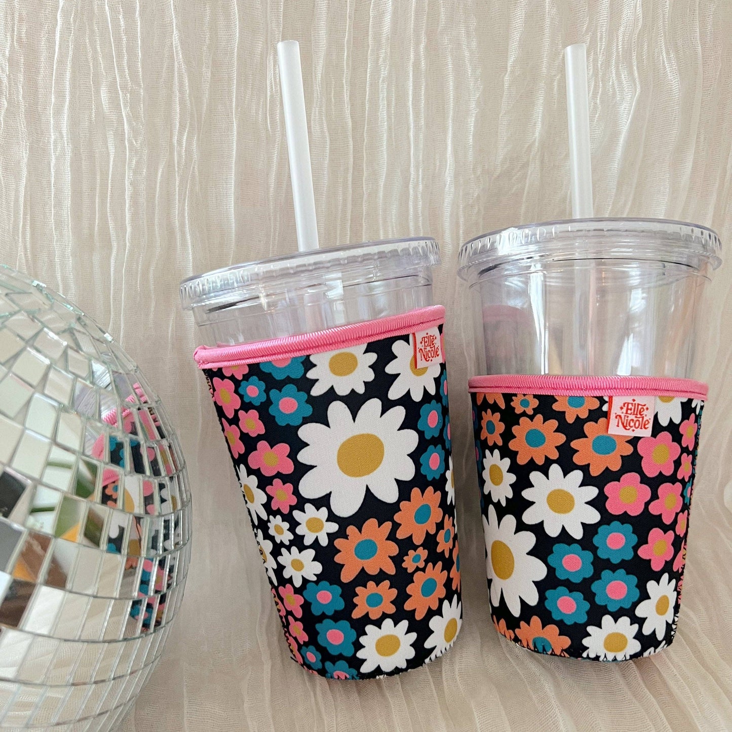 Coffee Cup Cover - Darling Daisies: Large / 24oz